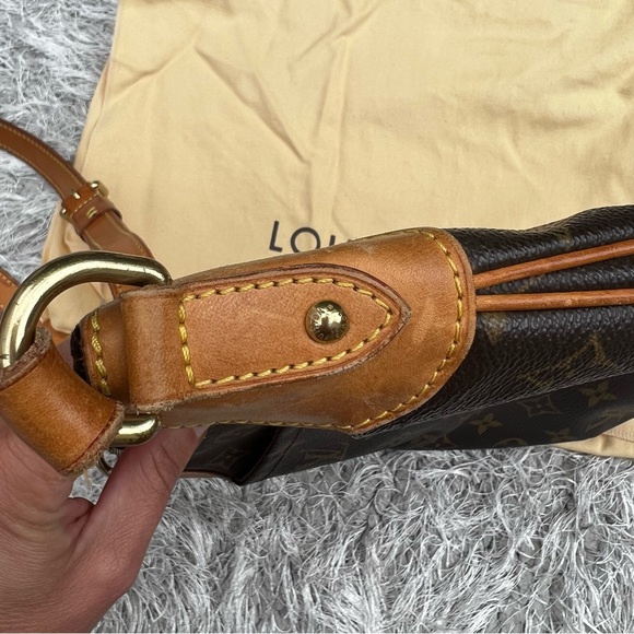 LOUIS VUITTON MONOGRAM ODEON PM SHOULDER BAG CROSSBODY BAG. - Picture 5 of 16